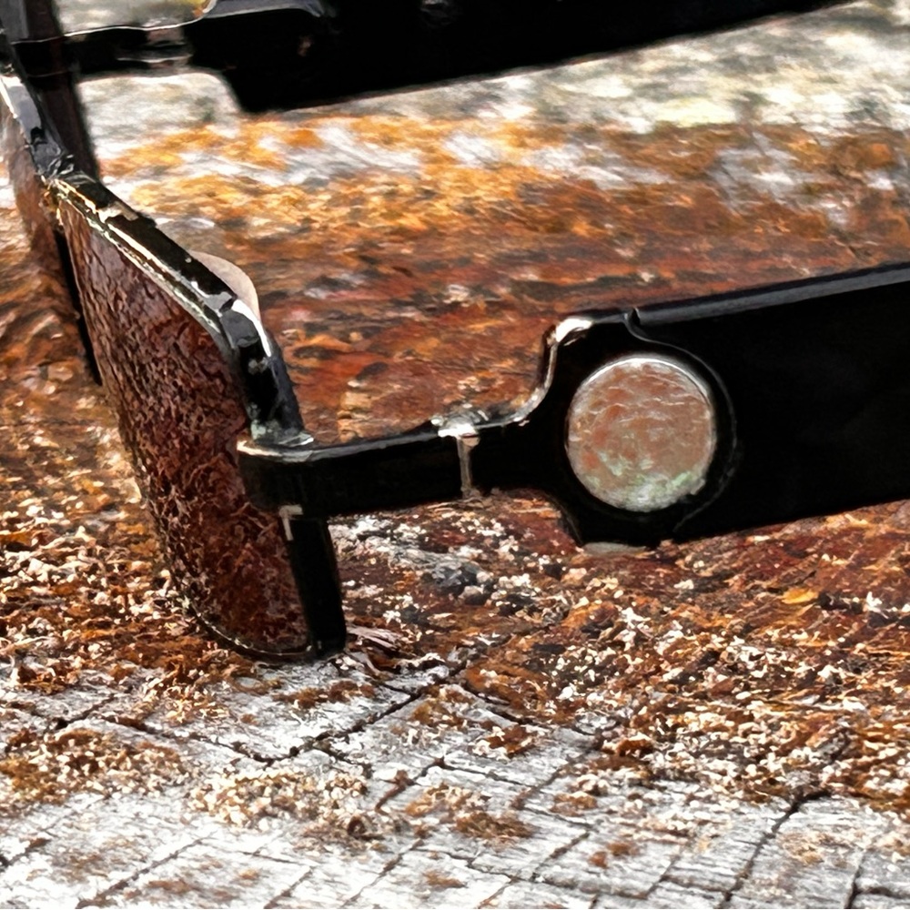 Versace Medusa Coin Glasses - Picture 3 of 8